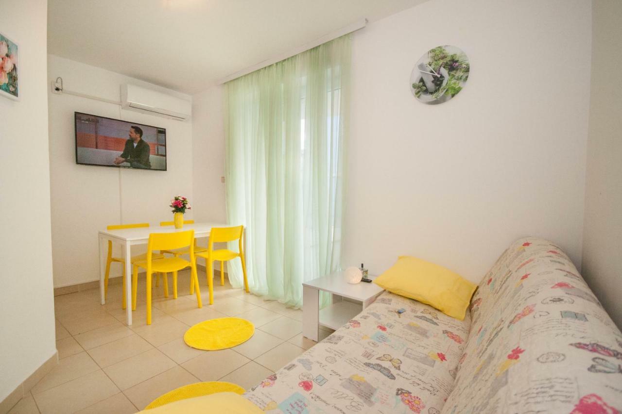 New Lovorka 7 Apt. 4+1 In Baška Exteriér fotografie